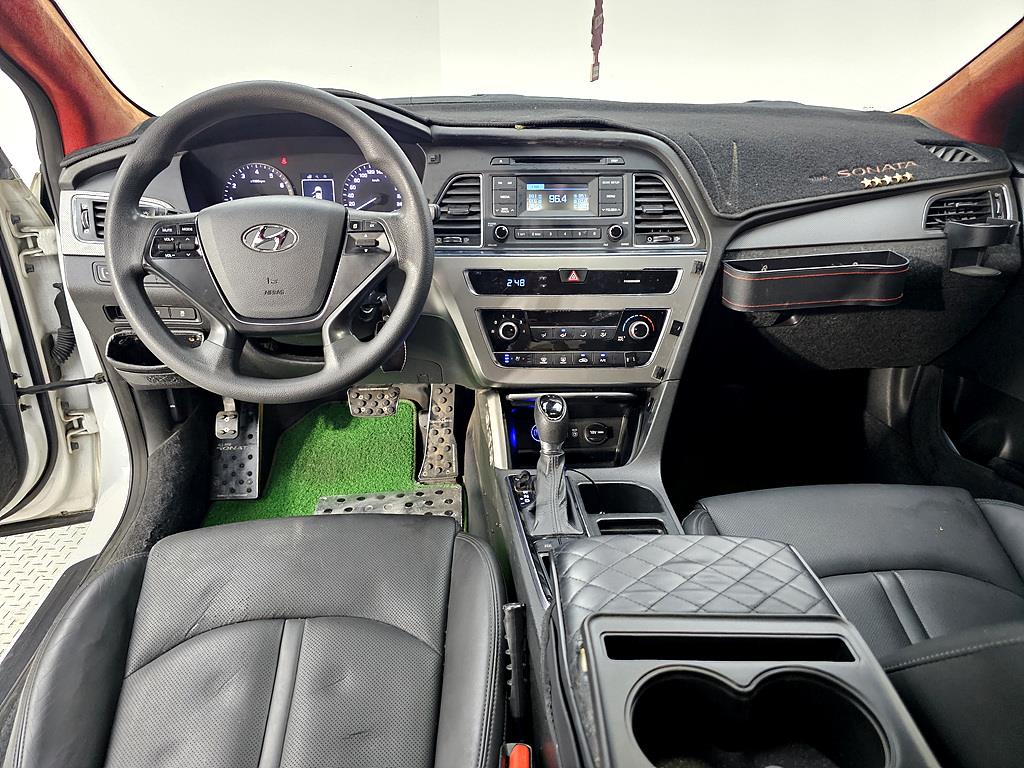 HYUNDAI Sonata - Vista 5