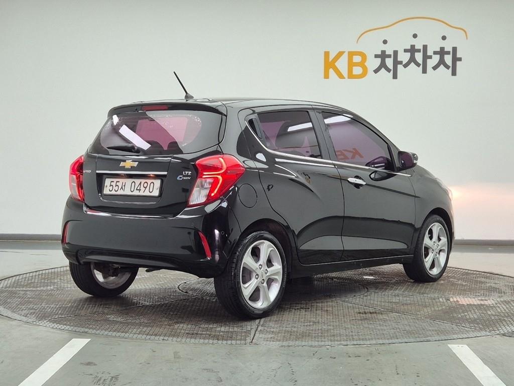 Chevrolet Spark - Vista 4