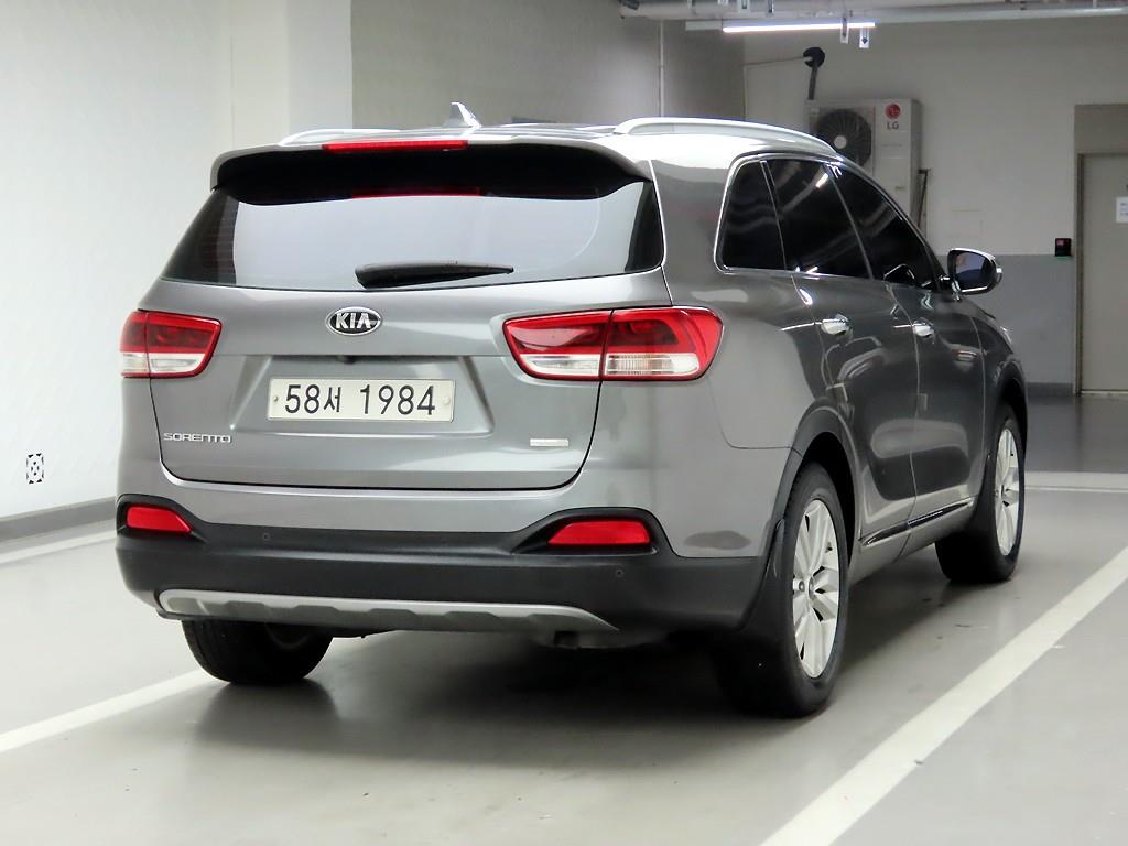 KIA Sorento - Vista 4