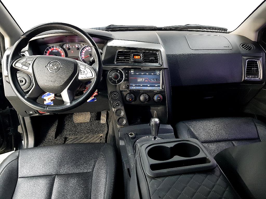 Ssangyong Korando - Vista 5
