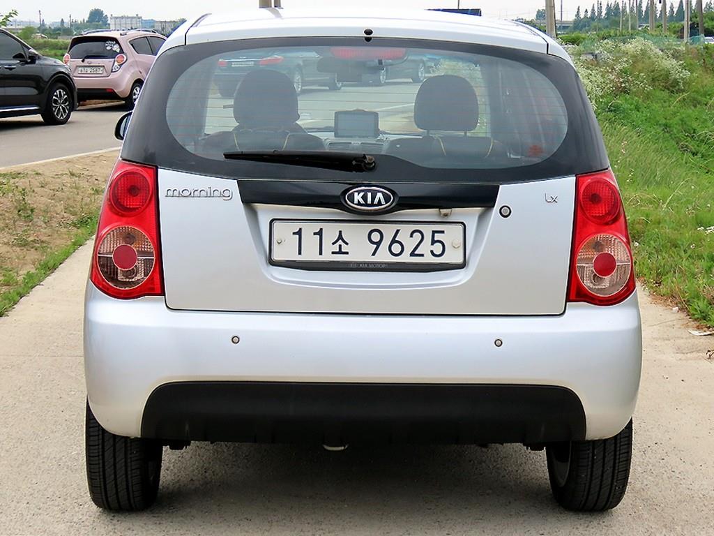 KIA Morning - Vista 4
