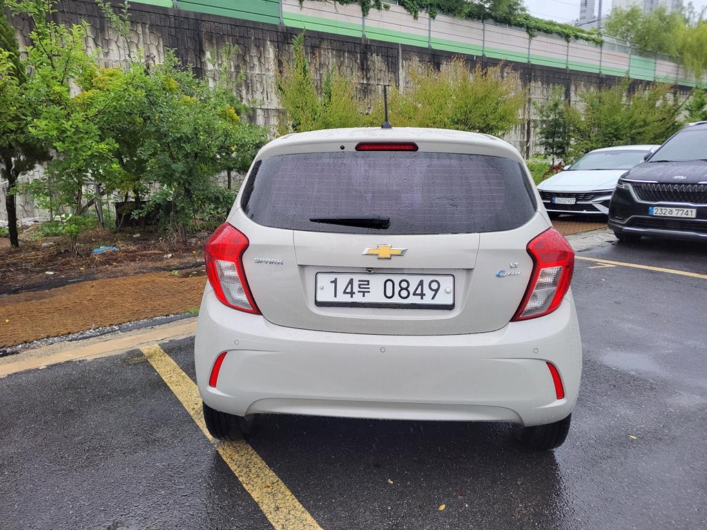 Chevrolet Spark - Vista 4