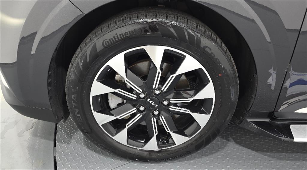 KIA Carnival - Vista 5
