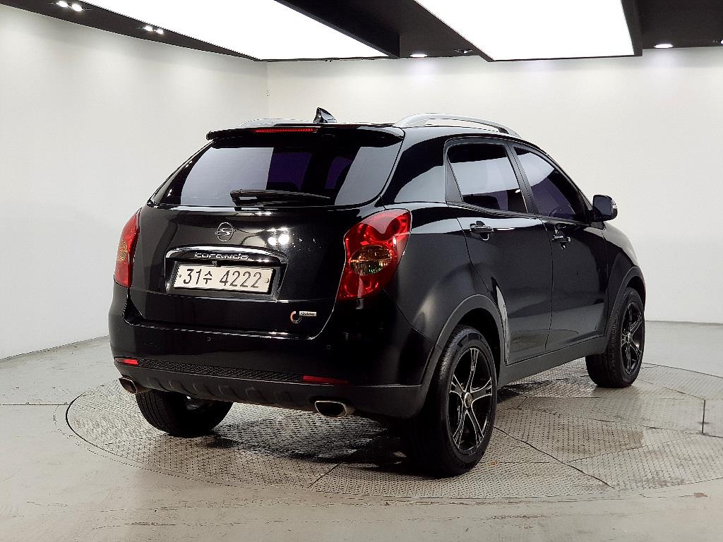 Ssangyong Korando - Vista 4