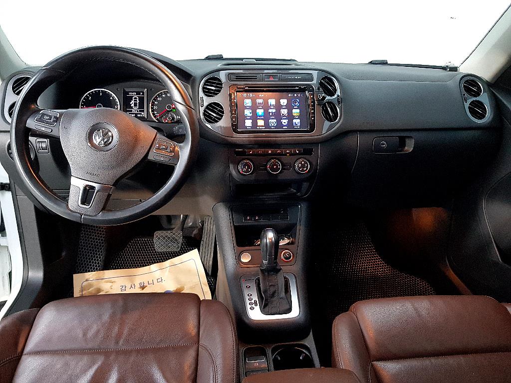 Volkswagen Tiguan - Vista 5