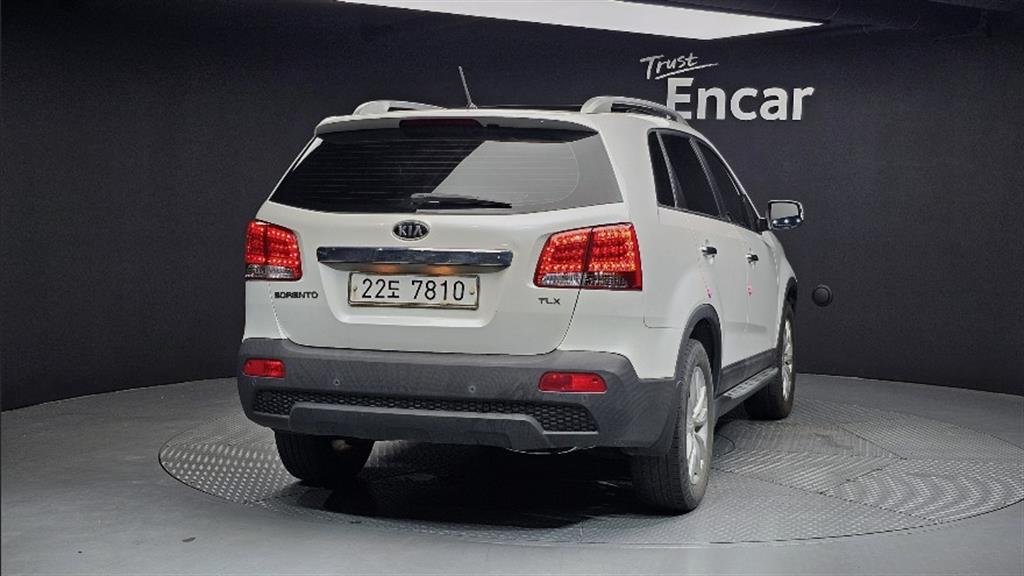 KIA Sorento - Vista 4