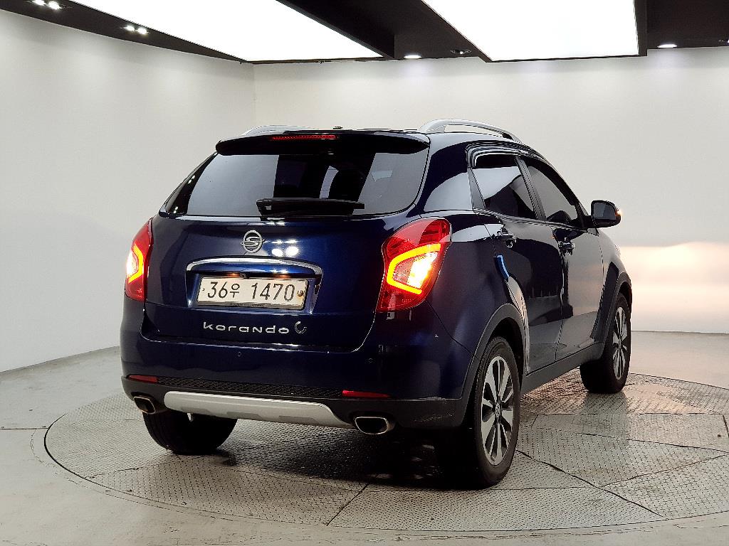 Ssangyong Korando - Vista 4