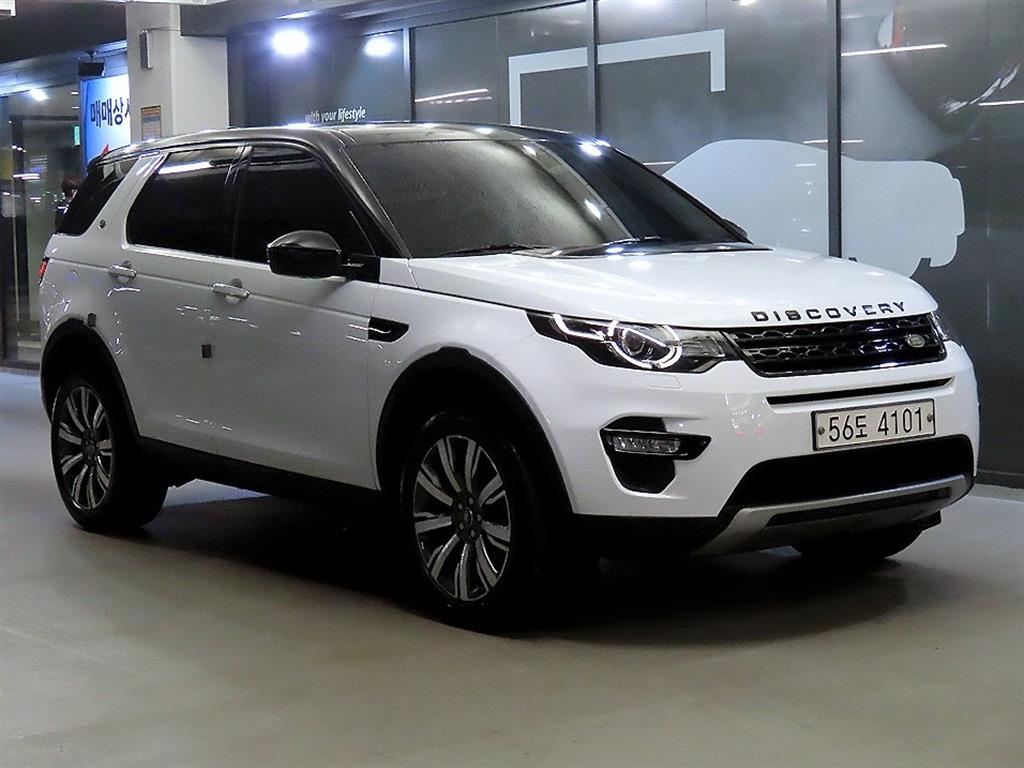 디스커버리 스포츠 2.0 TD4 HSE 럭셔리 2018년식