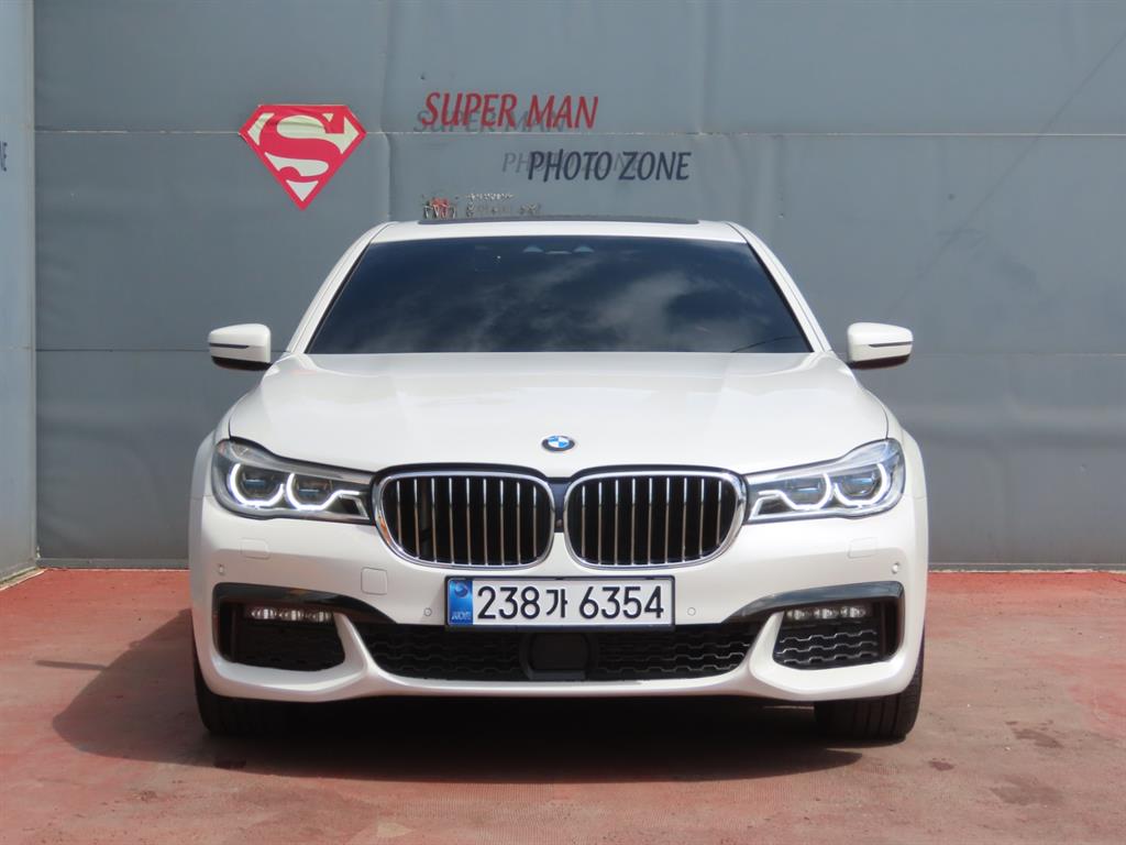 BMW 7시리즈 740d xDrive M 스포츠 사진 2/20