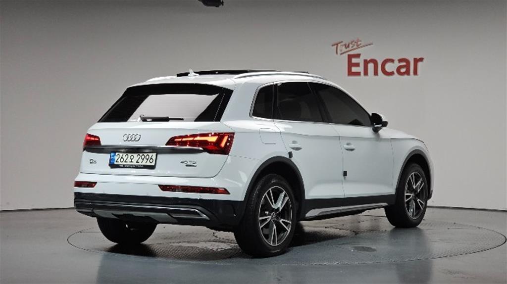 Audi Q5 40 TDI Quattro 3