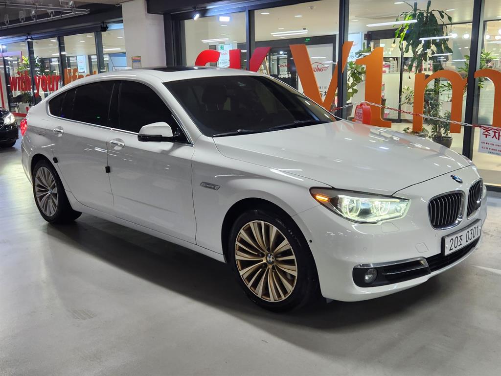 BMW 그란투리스모 GT 30d xDRIVE 사진