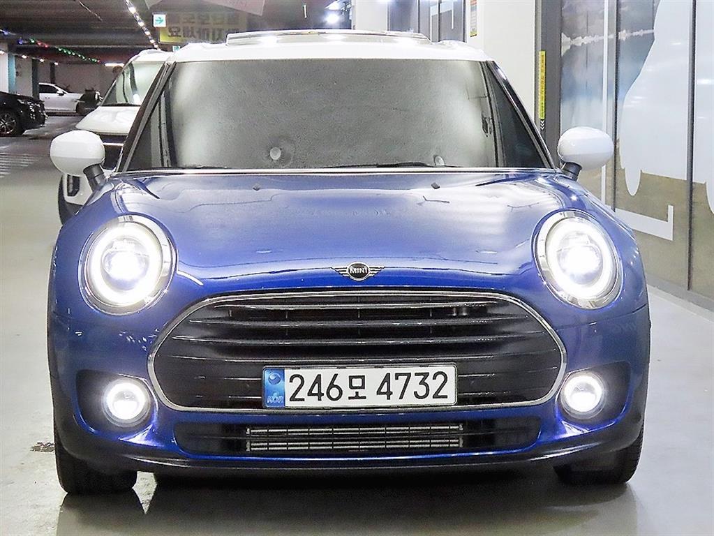 MINI 클럽맨 HIGH 사진