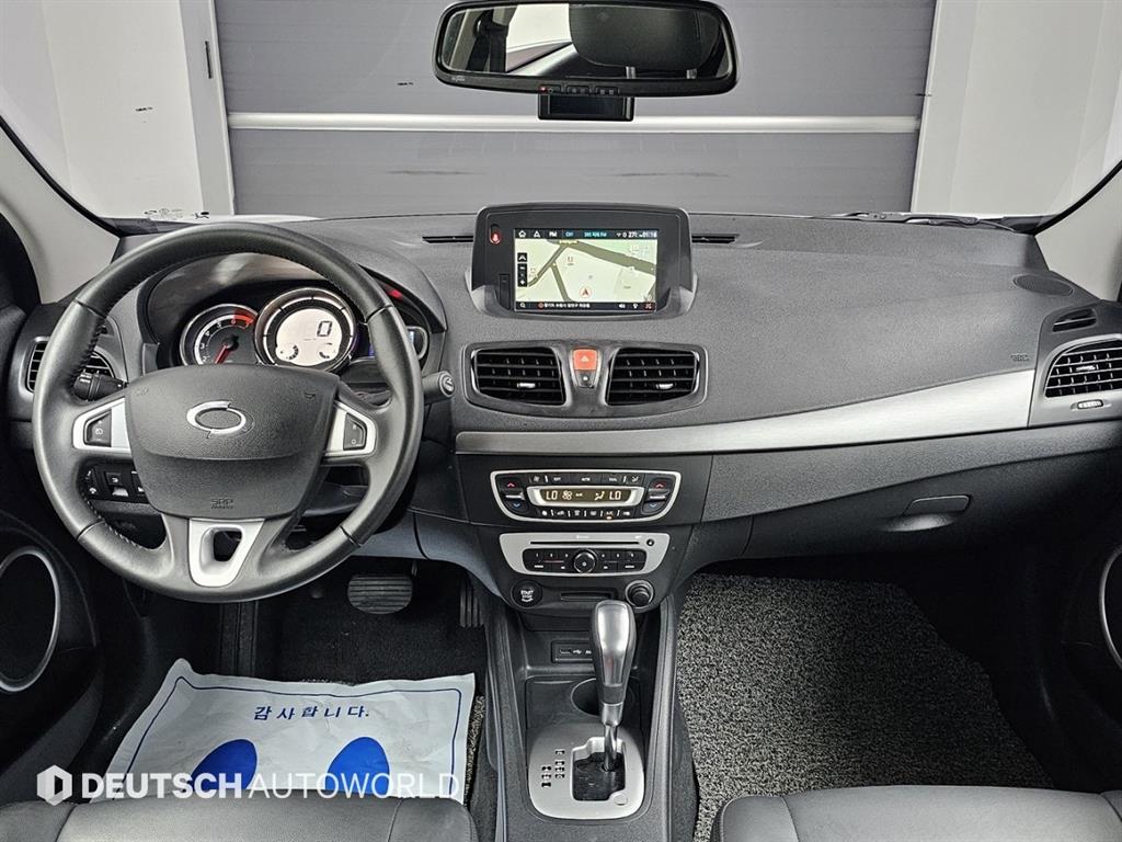 Renault SM3 LE 8