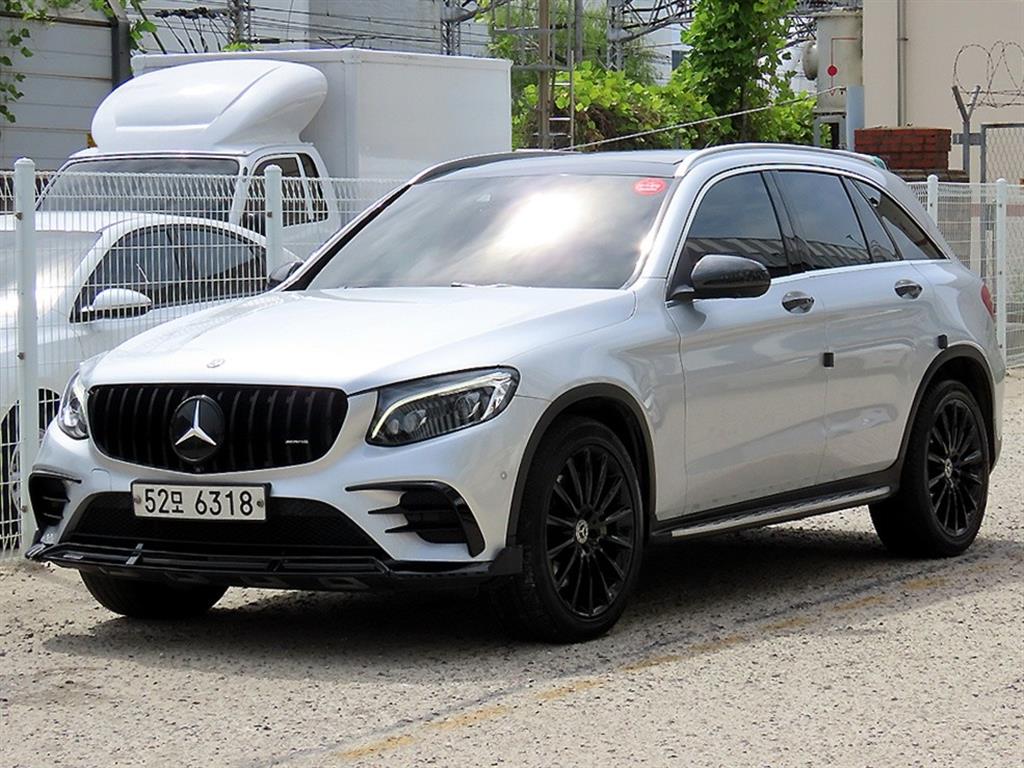 벤츠 GLC 클래스 GLC 250 d 4MATIC 사진 2/20