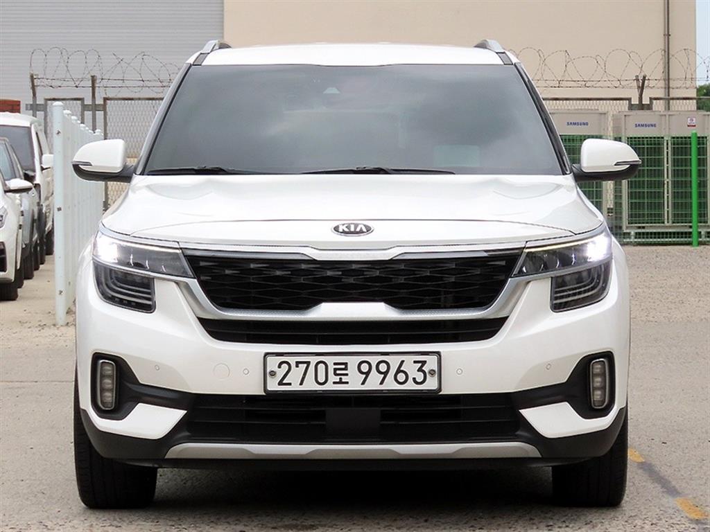 기아 셀토스 가솔린 1.6 터보 2WD 시그니처 사진
