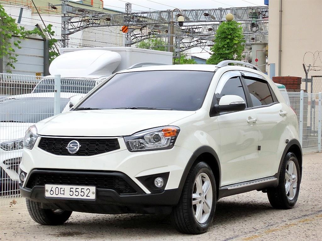 뉴코란도C 2WD 2.0 CVT 고급형 2015년식