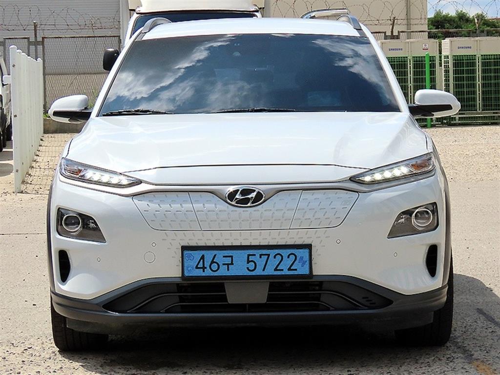 현대 코나 프리미엄 사진