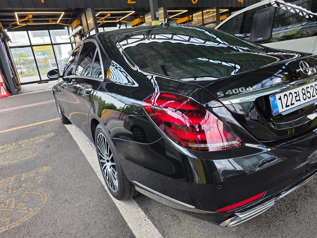 벤츠 S 클래스 S 400L d 4MATIC 사진 2/20