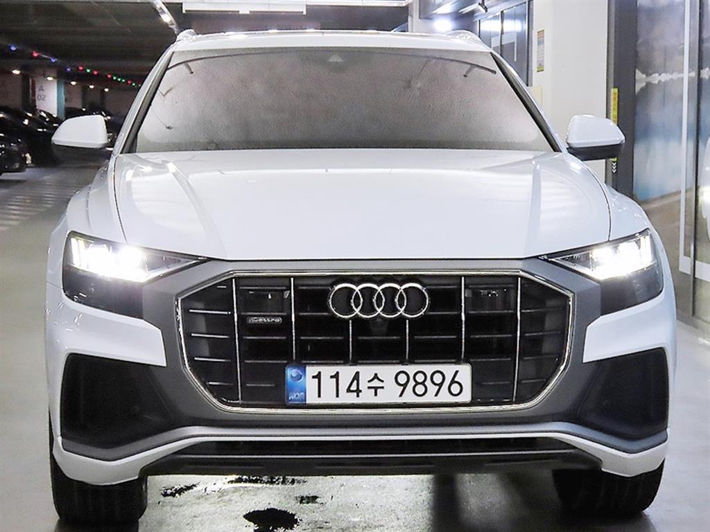 아우디 Q8 50 TDI 콰트로 프리미엄 사진