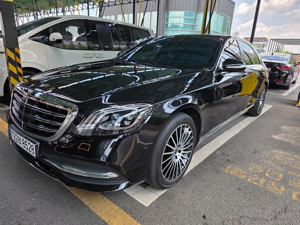 S클래스-W222 S 400L d 4MATIC 2018년식