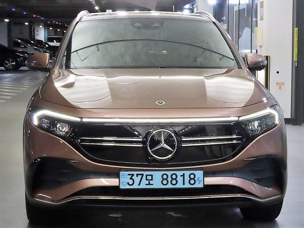 벤츠 EQA 250 AMG 패키지 플러스 사진