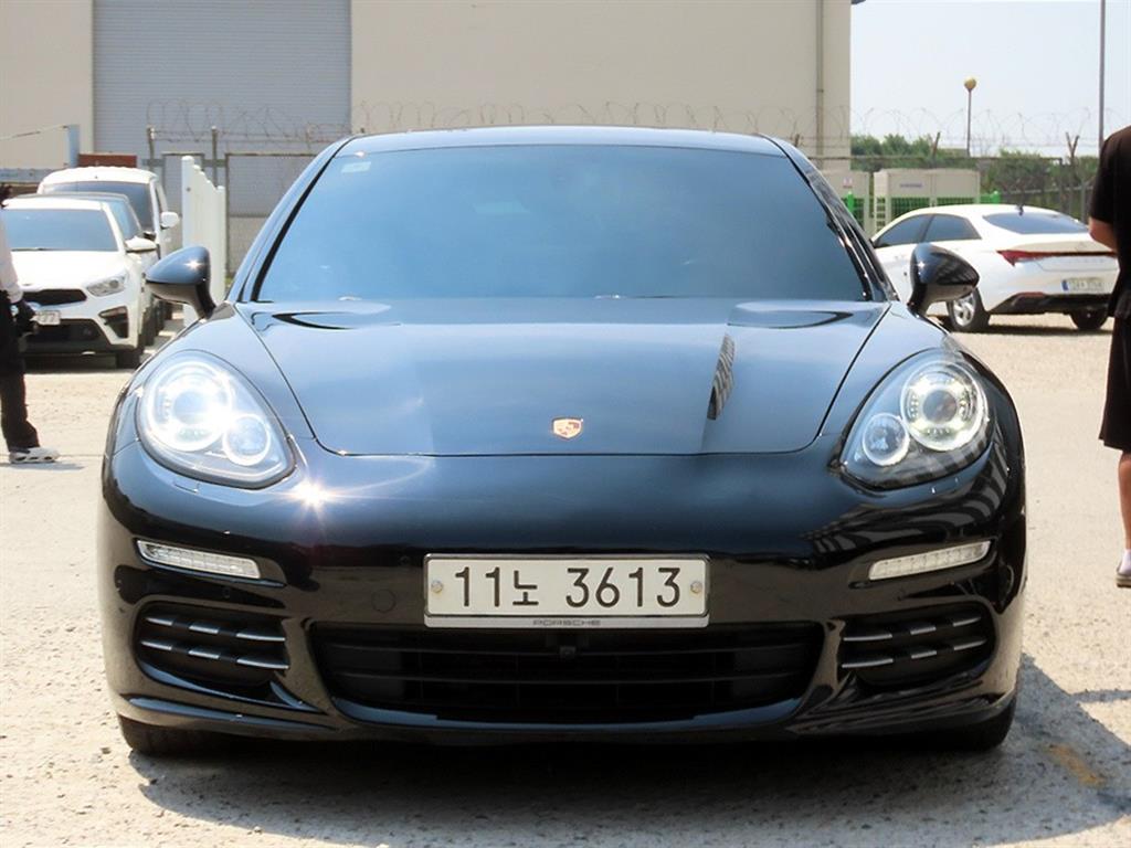 파나메라 3.6 AWD 2015년식