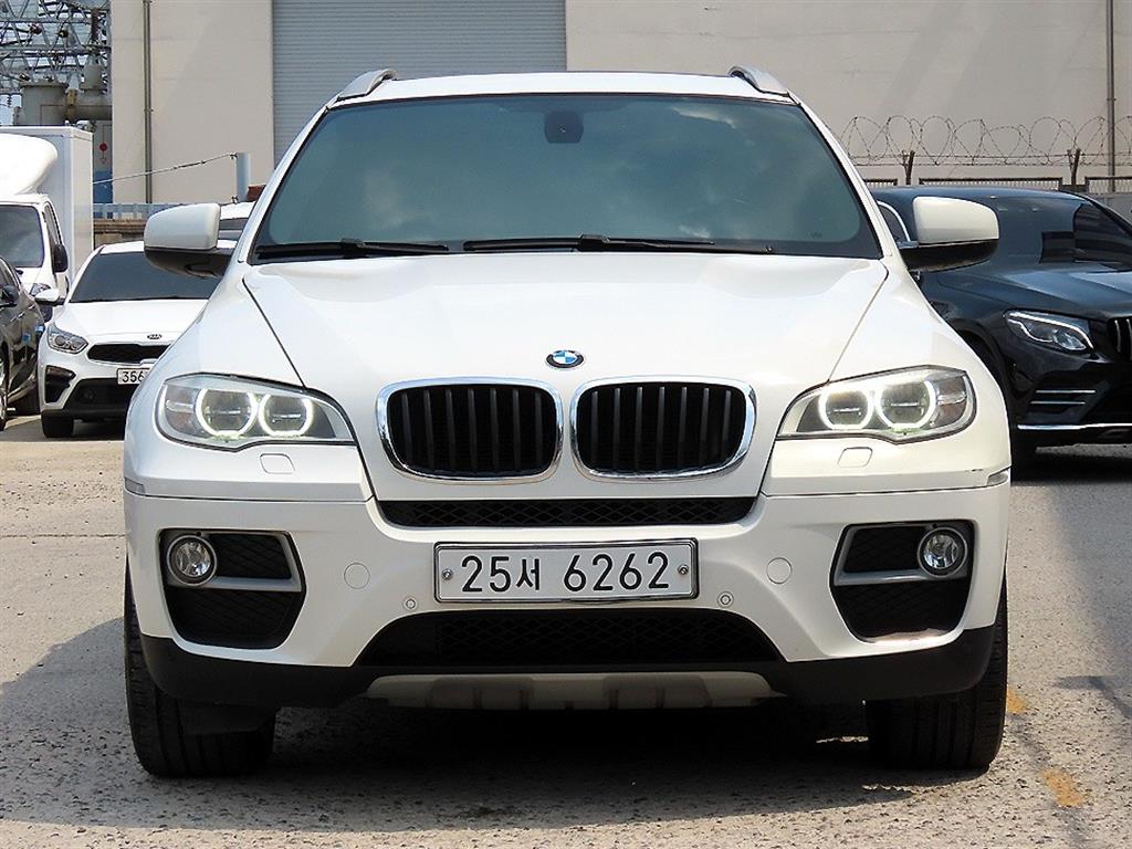 BMW X6 30 D 사진