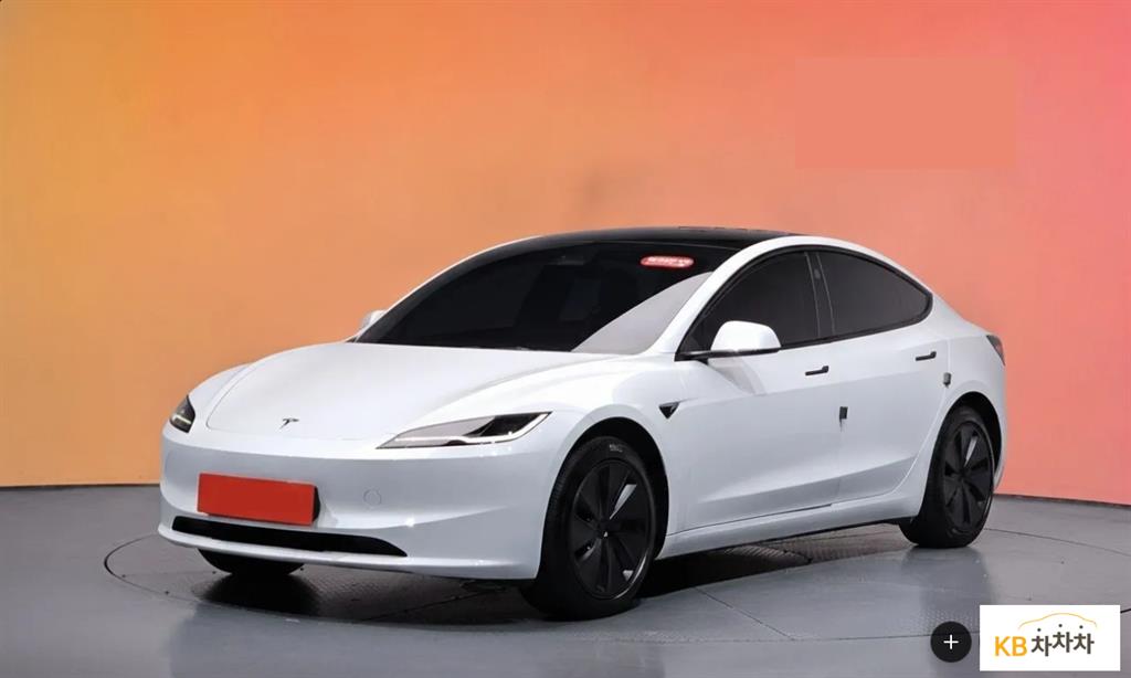 Tesla Model 3 RWD