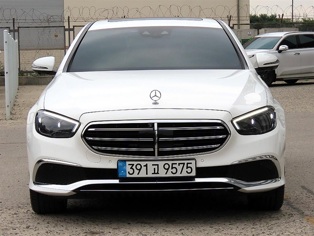 E-클래스 W213 E300e 4MATIC 익스클루시브 2023년식