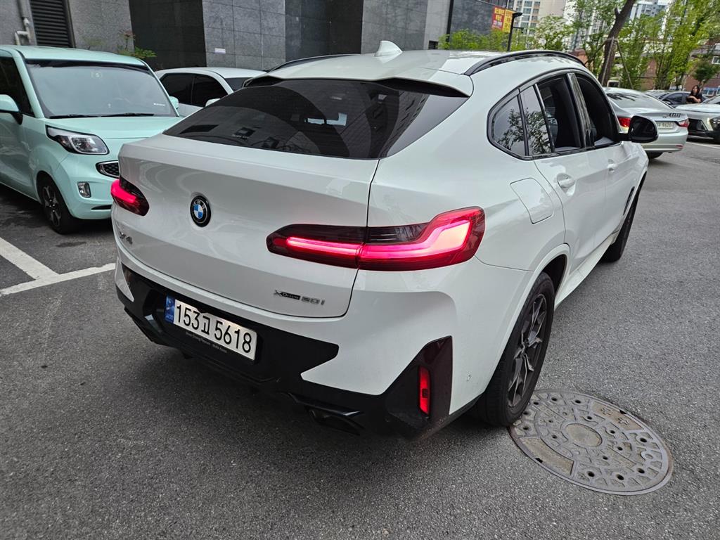 BMW X4 xDrive 20i M Sport Pro 7