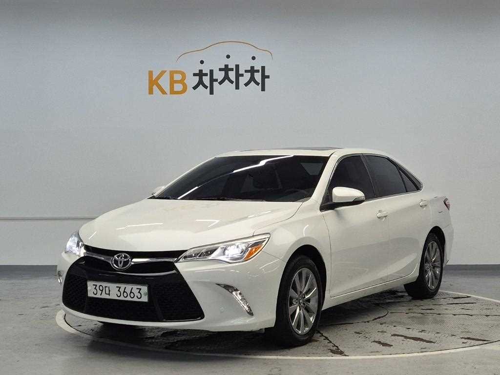 Toyota Camry 2.5 XLE