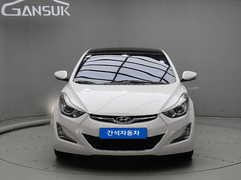 Hyundai Avante 1.6 GDI Modern