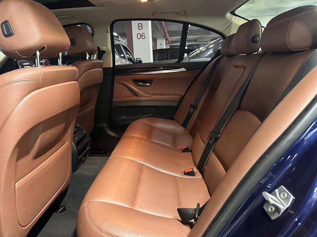 BMW 5시리즈 520d xDrive M 에어로다이나믹 사진