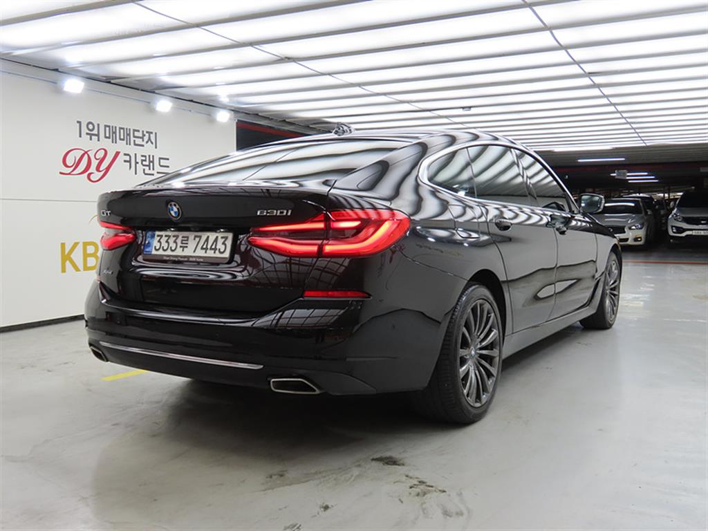 BMW 6 Series 630i xDrive Luxury 5