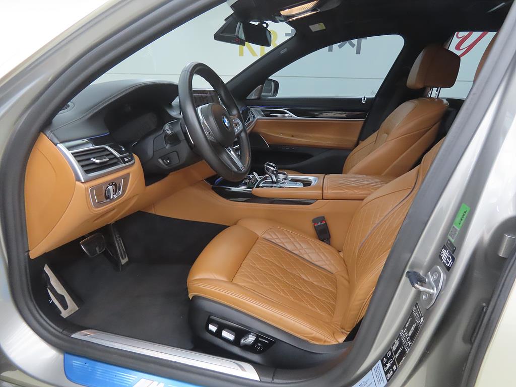 BMW 7 Series 730Ld xDrive M Sport 6