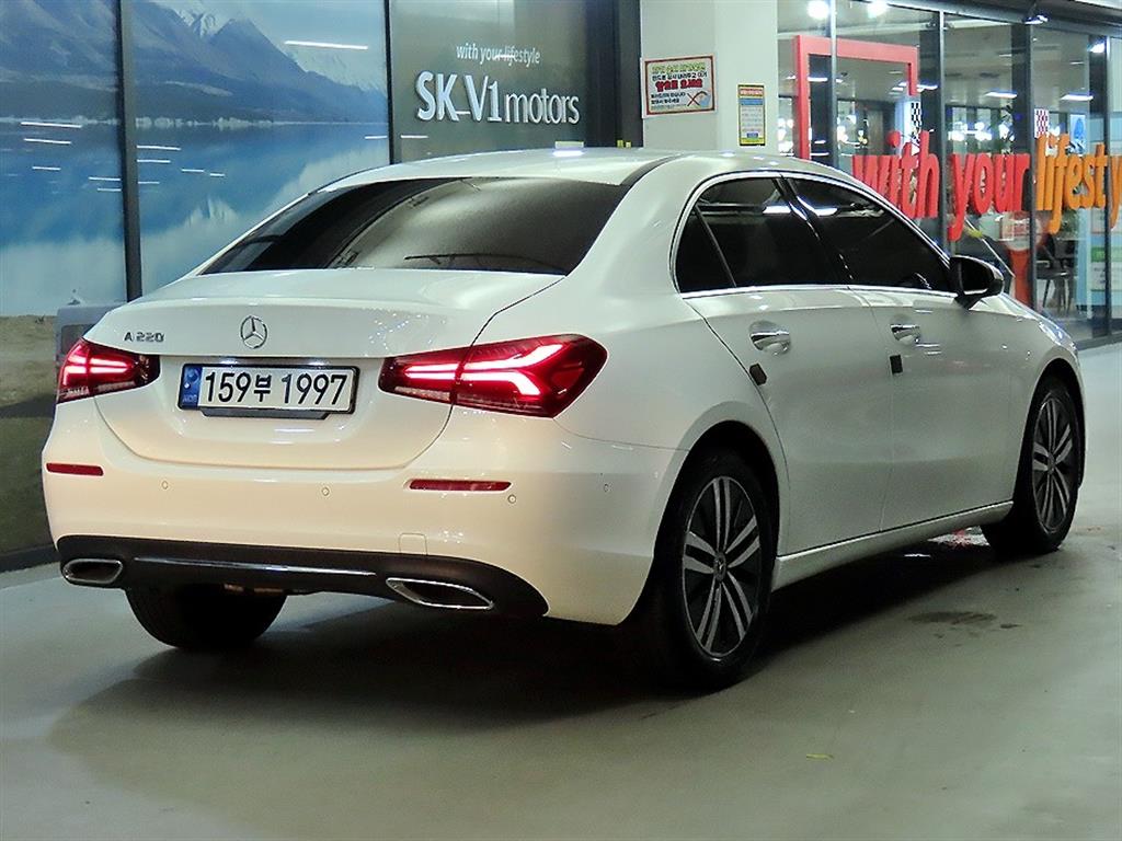 Mercedes-Benz A-Class A220 Sedan 5