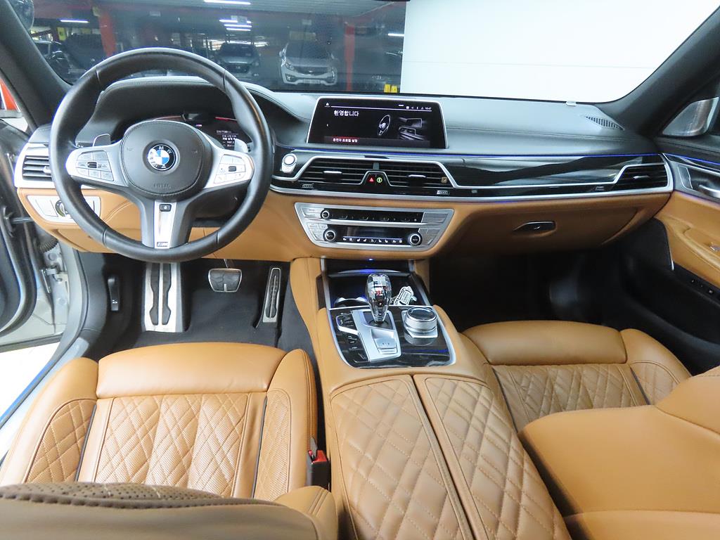 BMW 7 Series 730Ld xDrive M Sport 8