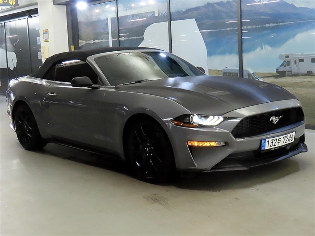 Ford Mustang 2.3 Convertible Premium