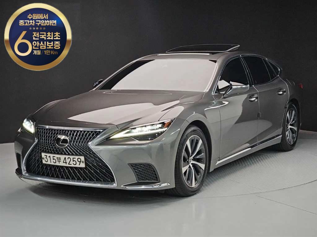 LS500 3.5 슈프림 2022년식