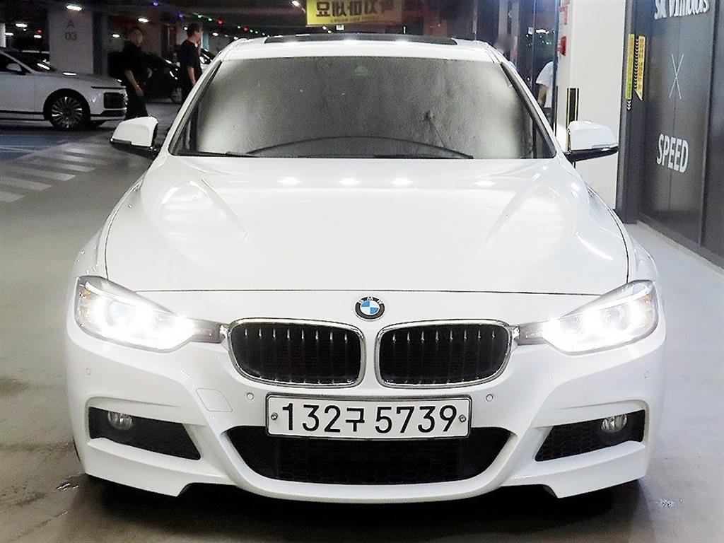 BMW 3시리즈 320d 사진