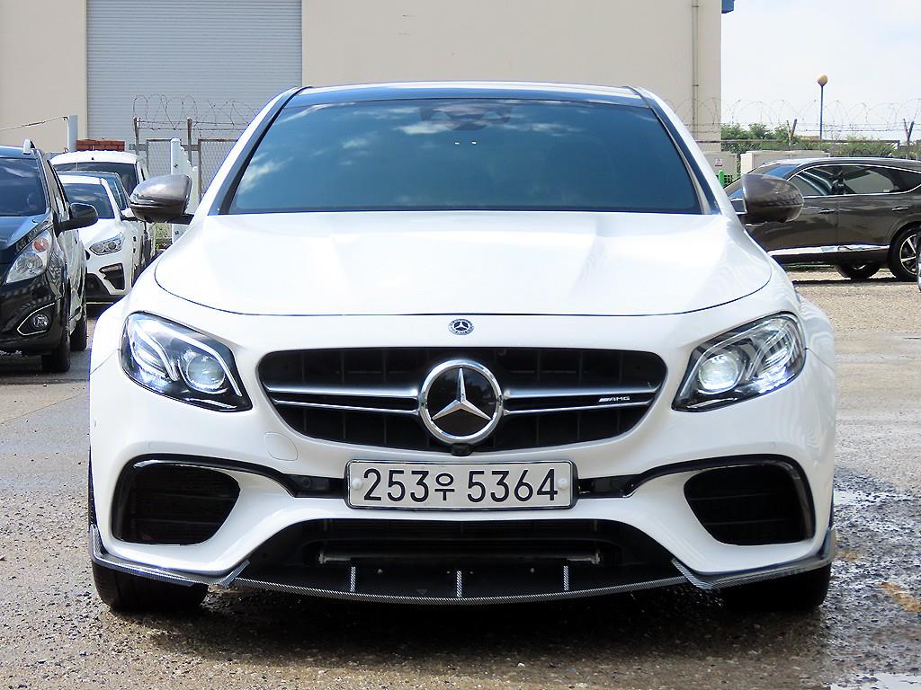 E-클래스 W213 E63 AMG 4MATIC+ 2018년식