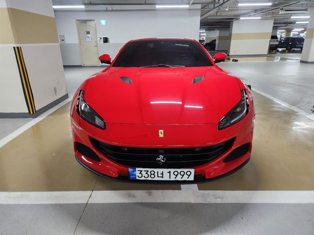 포르토피노 M 3.9 V8 2023년식
