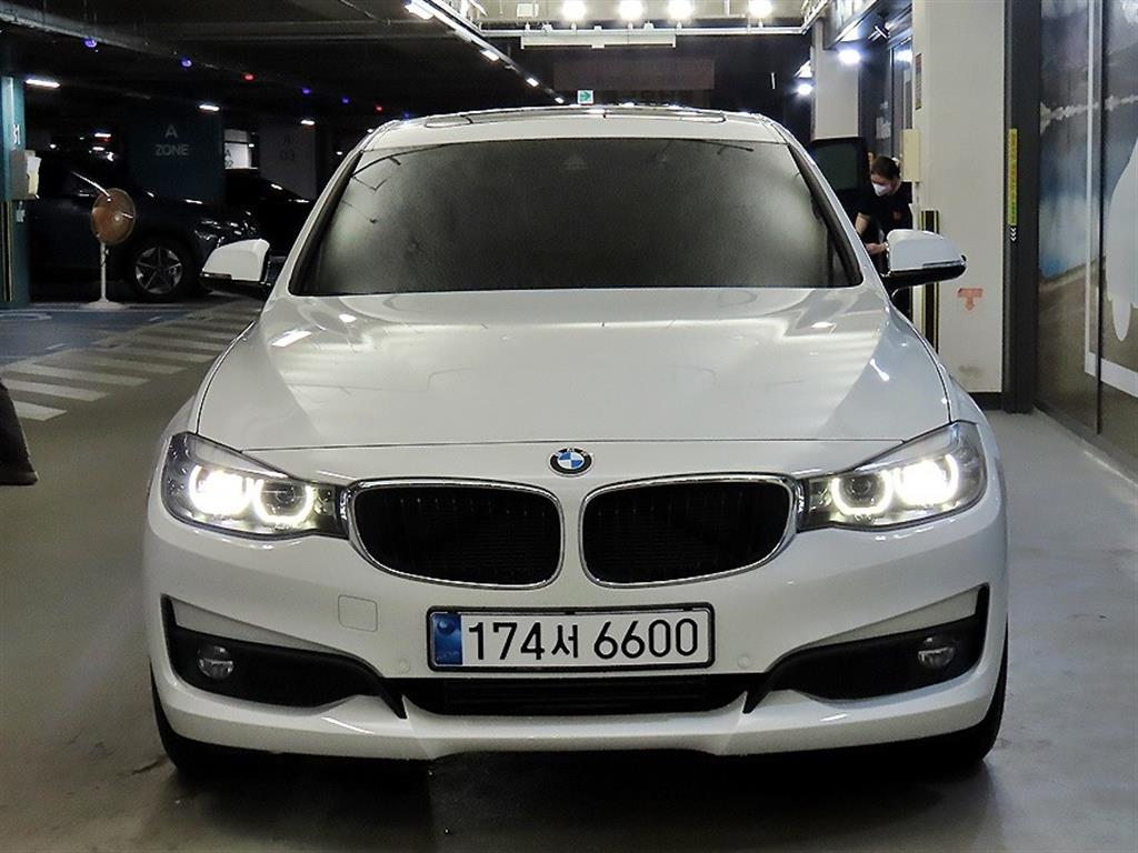 BMW 그란투리스모 GT 320D xDrive 프리미엄 사진
