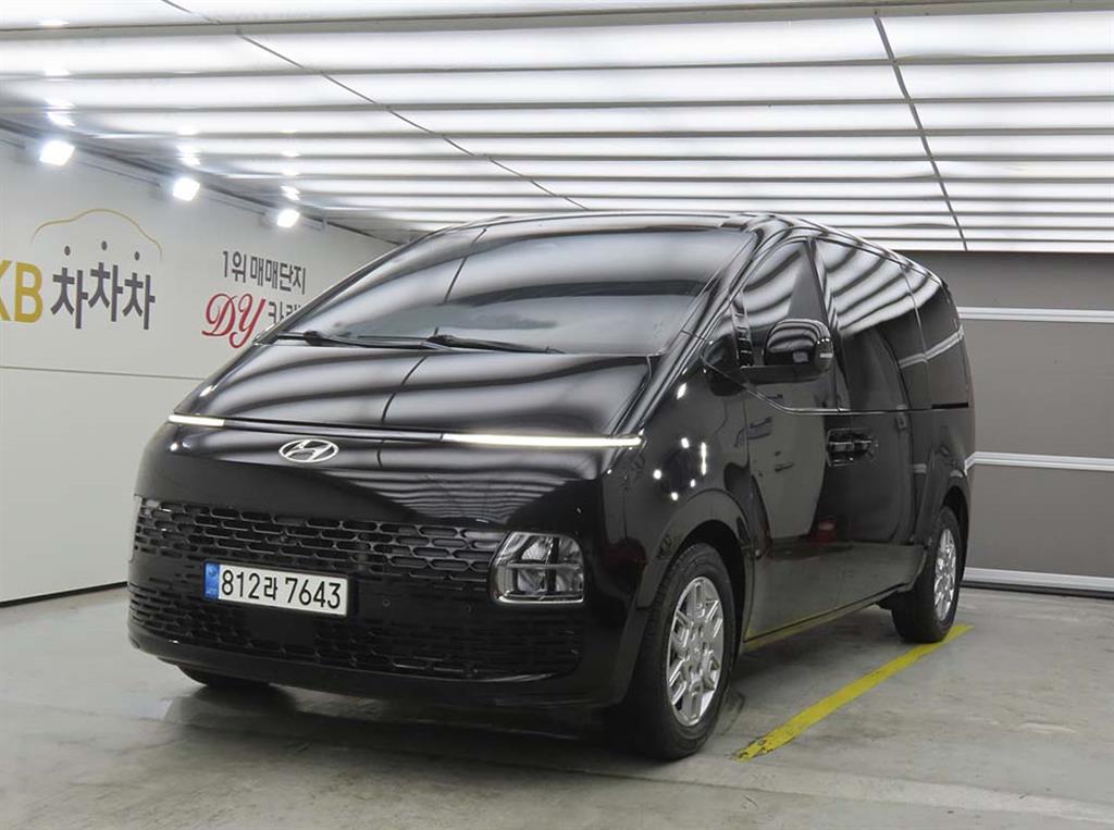 Hyundai Staria 2WD Diesel Cargo Modern