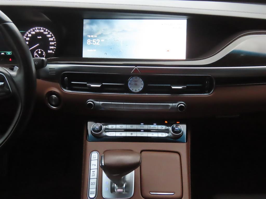 제네시스 G90 3.3 T AWD 프리미엄 럭셔리 사진