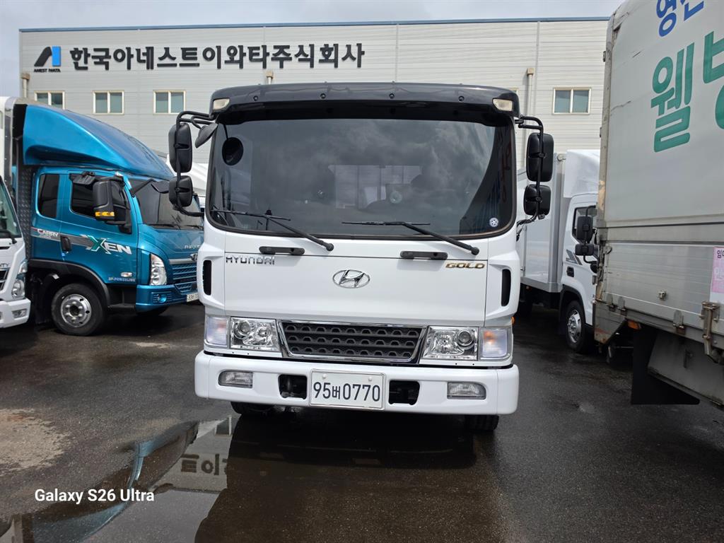 현대 메가트럭 카고 5톤 수동 - 중고 트럭 매물 이미지