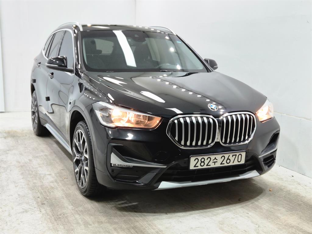 BMW X1 xDrive 20i M 스포츠 사진 2/20