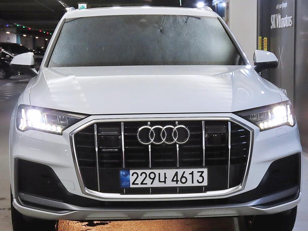 아우디 Q7 45 TDI 콰트로 프리미엄 사진