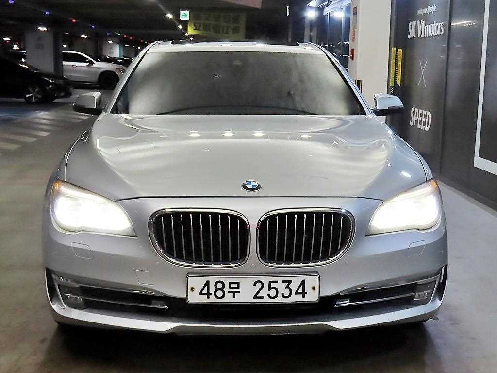 BMW 7시리즈 730 d xDrive 사진 2/20