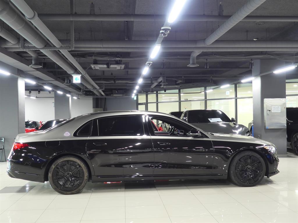 벤츠 S 클래스 마이바흐 S580 4MATIC 사진 2/18